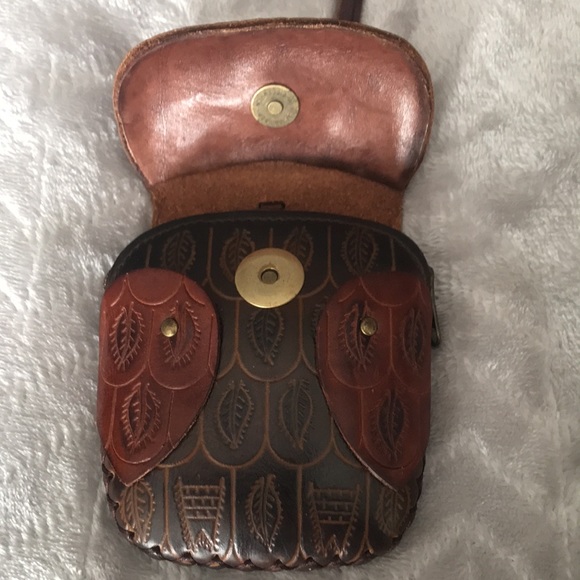 Boho 100% Leather Owl wristlet with key ring - Picture 3 of 7